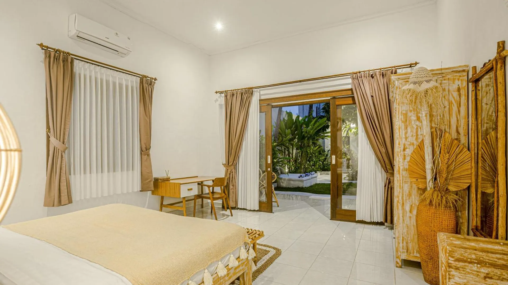Villa Deba I By Bali Villa Solutions Seminyak