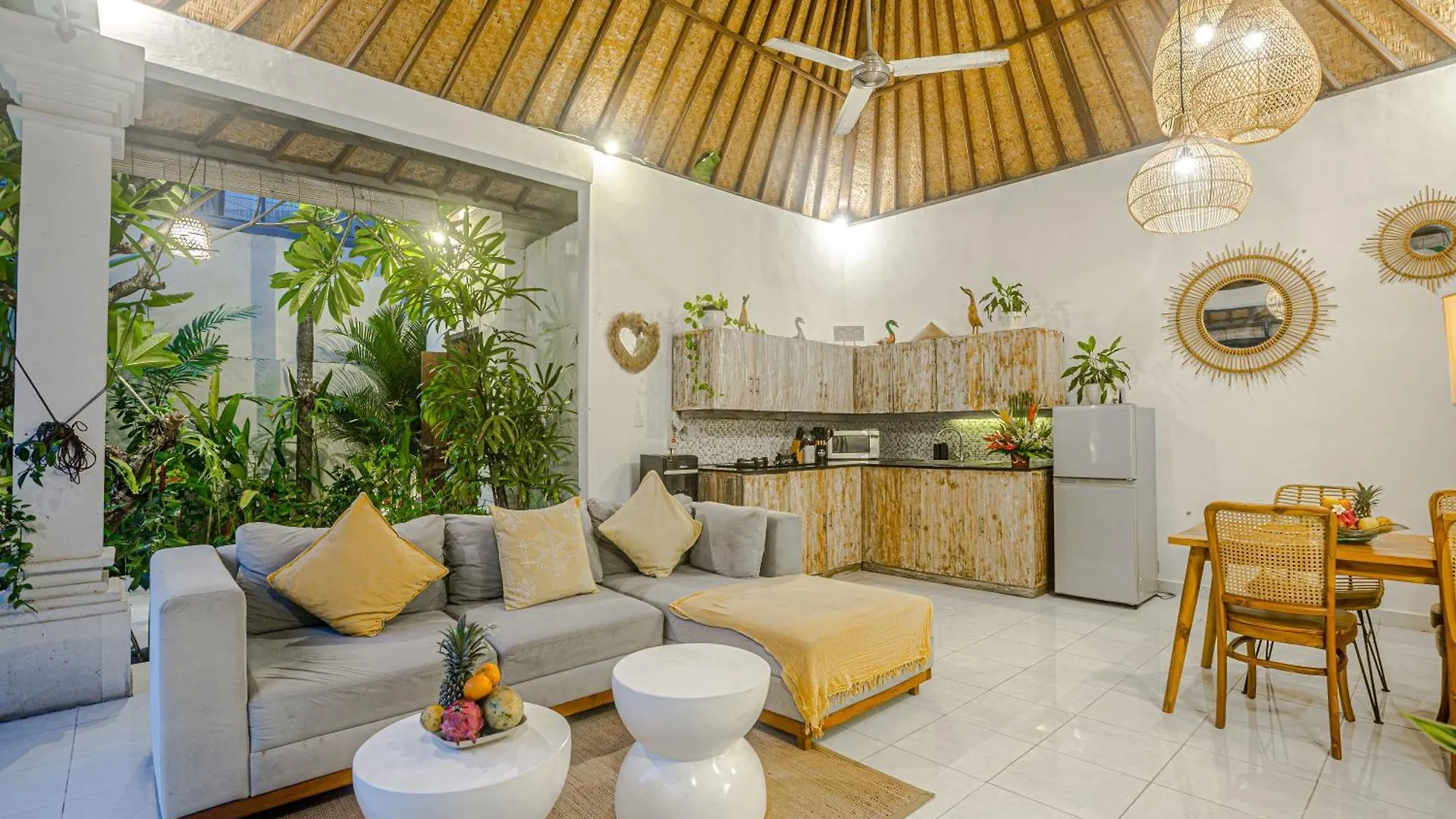 Villa Deba I By Bali Villa Solutions Seminyak 0*,